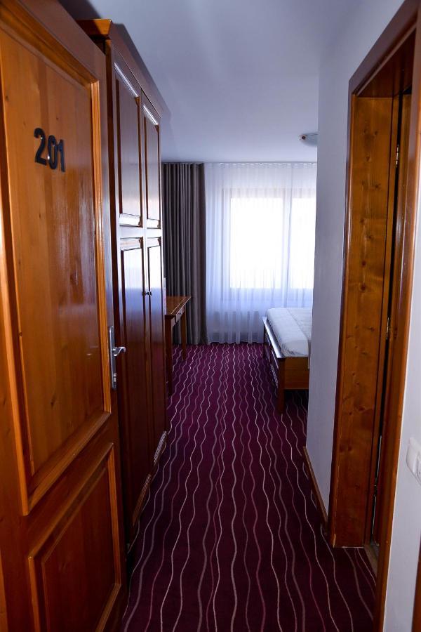 Boutique Damiani Hotel ซีบิว ภายนอก รูปภาพ