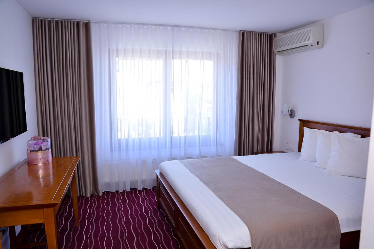 Boutique Damiani Hotel ซีบิว ภายนอก รูปภาพ