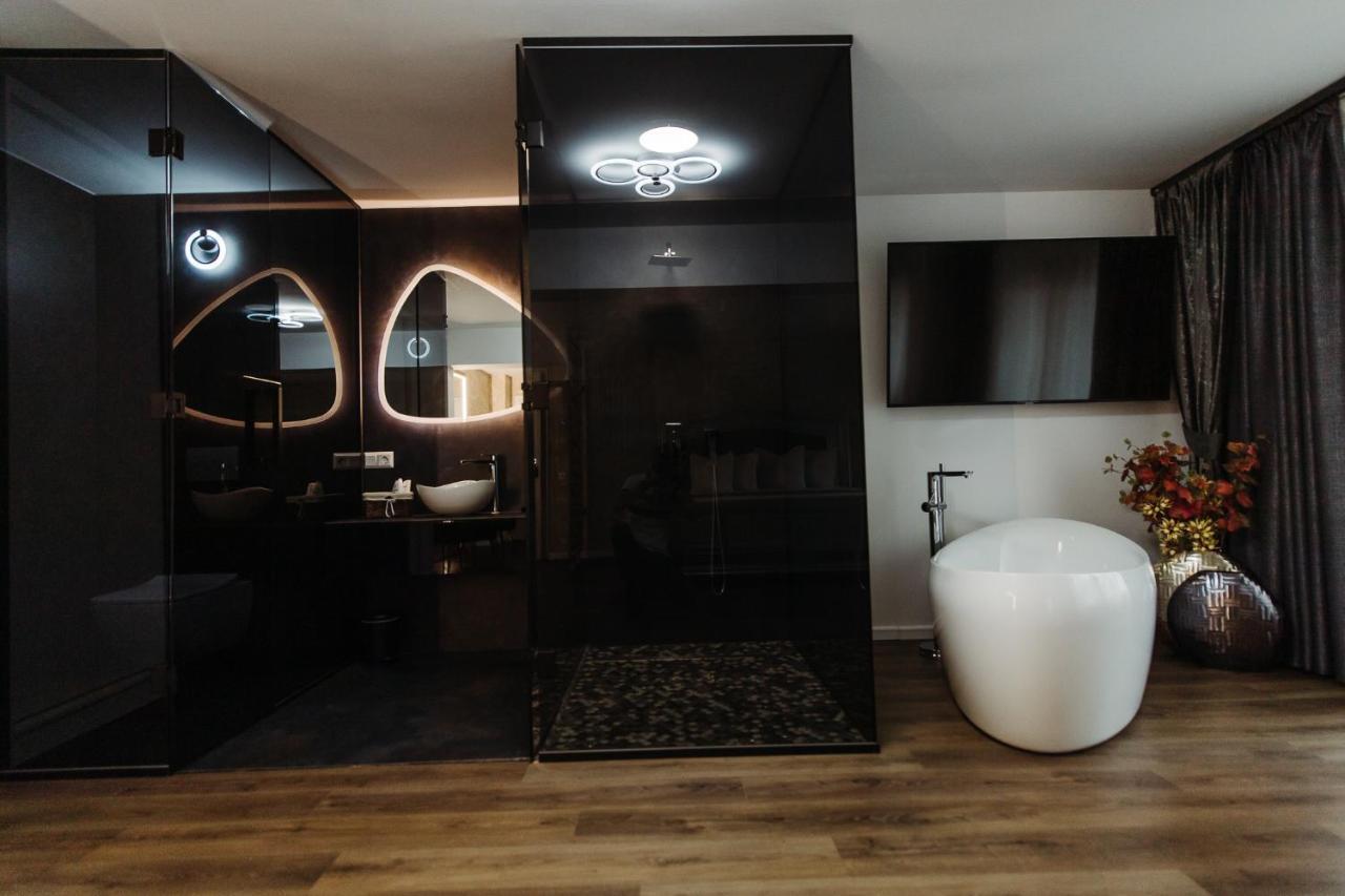 Boutique Damiani Hotel ซีบิว ภายนอก รูปภาพ